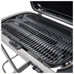 Преносимо барбекю на газ Weber Traveler WB 9010075, 3.5 kW, 63.5x34.3 cm, Емайлирани с порцелан чугунени скари, Горелка от неръждаема стомана, 2 колела, Черен/сребрист