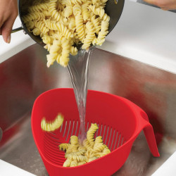 Joseph Joseph Colander 20160, Ergonomic, Quick-draining, Red