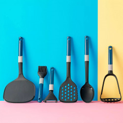 Tasty 678063 Serving Spoon with Grater, Soft Handle, 34 cm, Plastic, Blue