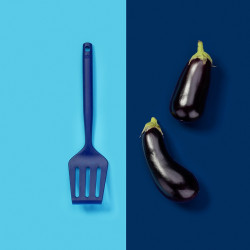 Tasty 678200 Spatula, Angled front edge, Soft handle, 33 cm, Silicone, Blue