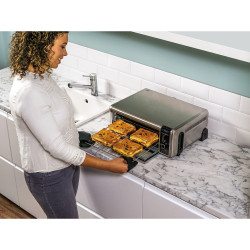 Ninja SP101EU Foodi 8-in-1 Multifunction Oven, 2400W, 10L, Air Fry/Roast/Bake/Toast, Compact, Stainless Steel