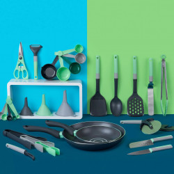 Tasty Go Green Measuring Spoons, 10-Piece Set 678098, 10 sizes, Plastic, Multicolor