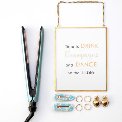 Remington S9300 Shine Therapy Pro Hair Straightener, 230°C, Ceramic Plates, Ionization, Digital Display, Blue/Pink