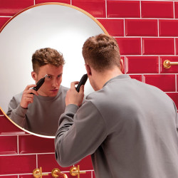 Remington Trim & Fit NE8000 Nose and Eyebrow Trimmer, 5 Accessories, Black