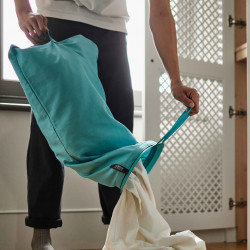 Joseph Joseph Laundry Basket 50026, 71 x 39.5 x 39.5 cm, 60 L, Carrying Handles, 2 Compartments, Coral