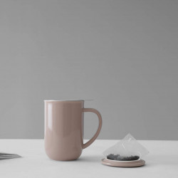 Viva Scandinavia Minima V77550 Tea Cup with Infuser and Lid, 500 ml, Porcelain, Pink