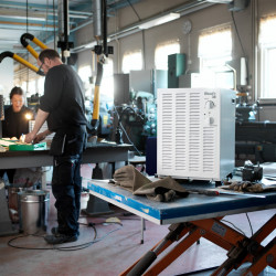 Woods SW-38FW Dehumidifier, Up to 140 m², 336 m³, 19 L/24 h, For garages and basements, Hygrostat, i-EcoDefrost, Casters, White