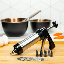 Kinghoff KH 1363 Pastry Pipe, 21 x 17 cm, 8 stencils, 8 nozzles, stainless steel, gray/black