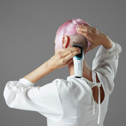 Remington Power X Series X4 HC4000 Hair Clipper, Rechargeable, 0.5–35 mm, 60-minute runtime, Stainless steel blades, LED indicator, White/Blue