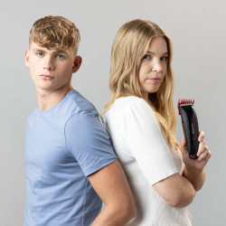 Remington Easy Fade Pro HC550 Hair Clipper, Waterproof, 120-Minute Battery Life, Stainless Steel Blades, 19 Attachments, Black/Blue