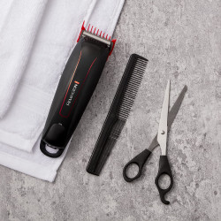 Remington Easy Fade Pro HC550 Hair Clipper, Waterproof, 120-Minute Battery Life, Stainless Steel Blades, 19 Attachments, Black/Blue