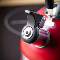 Βραστήρας με σφυρίχτρα Kinghoff KH 1853, 1,8 l, Επαγωγή, Θερμομονωμένη λαβή, Κόκκινο