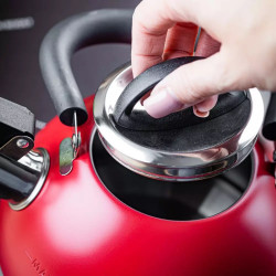 Βραστήρας με σφυρίχτρα Kinghoff KH 1853, 1,8 l, Επαγωγή, Θερμομονωμένη λαβή, Κόκκινο