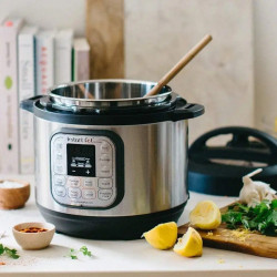 Мултикукър под нялагане Instant Pot DUO 6 112018201, 1000W, 5.7l, 13 програми, 7 функции, Система за безопасност, Сребрист/черен