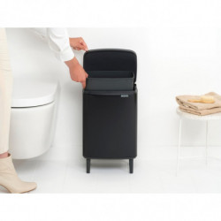 Cos pentru gunoi Brabantia Bo Small Hi 1006649, 12 L, Deschidere lina si silentioasa, Negru mat