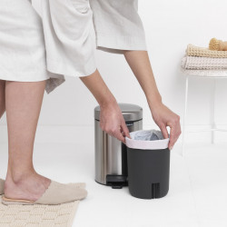 Brabantia NewIcon 649003 Pedal Bin, 3 L, Soft-Close, Non-Slip Base, Fingerprint-Resistant, Stainless Steel/Matte