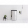 Brabantia Touch Bin New 650531, 40 l, Închidere silențioasă și lină, Dos plat, Oțel inoxidabil strălucitor