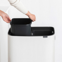 Brabantia Bo Touch Hi 1001263 szemetes, 2x30 l, Falhoz szorosan illeszkedő, Állítható lábak, Fehér
