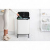 Brabantia Bo Touch Hi 1001263 szemetes, 2x30 l, Falhoz szorosan illeszkedő, Állítható lábak, Fehér