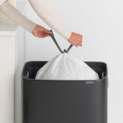Κάδος απορριμμάτων Brabantia Bo Touch 1001274, 60 λίτρα, Ομαλό και αθόρυβο άνοιγμα, Μεγάλο άνοιγμα, Ανθεκτικό στα αποτυπώματα, Μαύρο/ματ