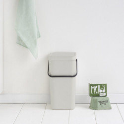 Brabantia Sort&Go 1005516 Recycling Bin, 16 L, Handle, Wall-mountable, Light Gray