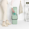 Cos de gunoi colectare selectiva Brabantia Sort&Go 1005522, 25 L, Maner, Montabil pe perete, Verde deschis