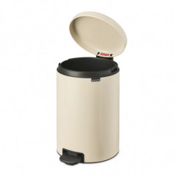 Κάδος με πεντάλ Brabantia NewIcon 1005535, 20 l, Ομαλό κλείσιμο, Αντιολισθητική βάση, Μπεζ