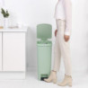 Cos cu pedala Brabantia StepUp 1005558, 40 L, Materiale ecologice, Deschidere mare, Verde deschis