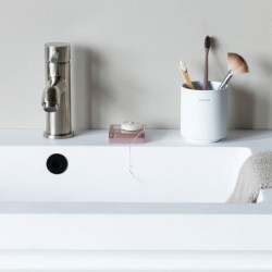 Стойка за четки за зъби Brabantia MindSet 1005685, Лесно почистване, Широк отвор, Минерално покритие, Бял