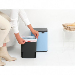 Cos de gunoi Brabantia Bo Small 1006631, 7 L, Deschidere lina si silențioasa, Baza antiderapanta, Albastru deschis