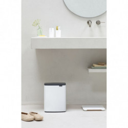 Κάδος Brabantia Bo Small 1006633, 12 l, Αθόρυβο και ομαλό άνοιγμα, Αντιολισθητική βάση, Λευκό