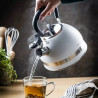 Τσαγιέρα με σφυρίχτρα Kinghoff KH 1852, 1.8 l, Επαγωγή, Θερμομονωμένη λαβή, Λευκό