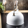 Τσαγιέρα με σφυρίχτρα Kinghoff KH 1860, 2.5 l, Επαγωγή, Ξύλινη λαβή, Λευκό