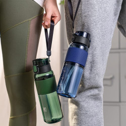 Zwilling Water Bottle 1024178, 680 ml, Tritan, Shock- and spill-resistant, Fruit filter, BPA-free, Green