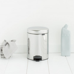 Cos de gunoi cu pedala Brabantia NewIcon 649010, 5 L, Inchidere lina, Baza anti-derapanta, Inox