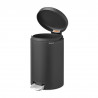 Cos de gunoi cu pedala Brabantia NewIcon 649741, 12 L, Inchidere lina, Baza antiderapanta, Finisaj mineral, Gri inchis