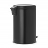 Coș cu pedală Brabantia NewIcon 649044, 20 l, închidere lină, bază antiderapantă, negru