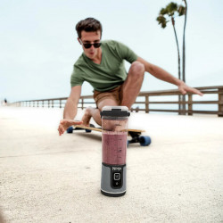 Преносим блендер Ninja Blast BC151EUBK, 7.4W, 530 мл, 6 ножа, Трошене на лед, До 10 цикъла, Без BPA, USB-C, Черен