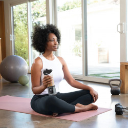 Преносим блендер Ninja Blast BC151EUBK, 7.4W, 530 мл, 6 ножа, Трошене на лед, До 10 цикъла, Без BPA, USB-C, Черен