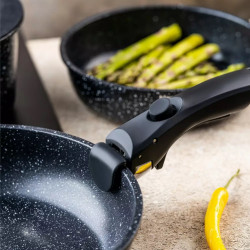 Σετ μαγειρικών σκευών Klausberg KB 7858, 5 τεμάχια, γυάλινο καπάκι, λαβή γενικής χρήσης, Μαρμάρινο φινίρισμα, Επαγωγή, Μαύρο