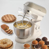 Mixer planetar Ariete VINTAGE 1588/03, 2400W, 5.5 L, 7 viteze, Pulse, Design retro, Picioare antiderapante, Alb/Bej