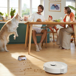 Прахосмукачка робот Roborock Q8 max+ Q8MP02-00, 59W, Wi-Fi, Гласово управление, 5500 Pa, Сухо и мокро почистване, Автономия до 240 мин, Бял/черен