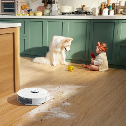 Прахосмукачка робот Roborock Q8 max+ Q8MP02-00, 59W, Wi-Fi, Гласово управление, 5500 Pa, Сухо и мокро почистване, Автономия до 240 мин, Бял/черен