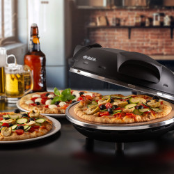 Cuptor electric pentru pizza Ariete "Pizza in 4 minute" 0917/00, 1200W, 32 cm, Pana la 400°C, 5 trepte, Placa de piatra, Acoperire antiaderenta, Negru