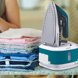 Beper P204CAL200 Iron, 2250W, Ceramic Plate, Thermostat, Filter, Continuous Cycle, White/Teal