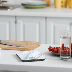 Beper P102BIL001 Kitchen Scale, Up to 5 kg, LCD Display, Solid Foods and Liquids, Touch Controls, Tempered Glass, Marble