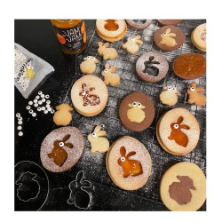 Комплект 3 бр форми за линцер Dr.Oetker 1878, 3 модела, Яйце, Зайче, Агънце, Неръждаема стомана, Сребрист