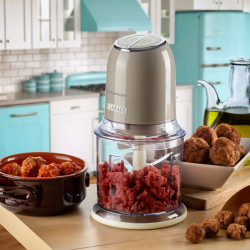 Κόφτης Ariete VINTAGE 0438/03, 400W, 600 ml, 2 ταχύτητες, Ανοξείδωτο, Διαβαθμισμένο κύπελλο, Μπεζ