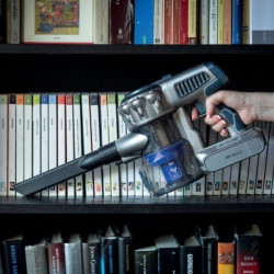 Вертикална безжична прахосмукачка SCOPA Digital 22V с цифров мотор Arancione