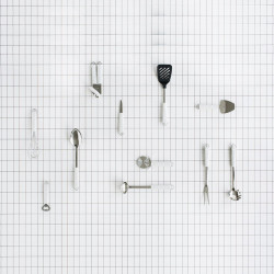 Нож за сирена и кашкавал Brabantia Essential 107860, Ултразвуково полирано острие, Неръждаема стомана, Бял